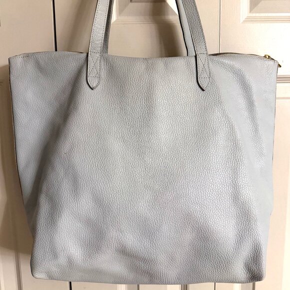 Cuyana Classic Easy Zipper Tote Light Blue Pebbled Leather Bag 2020s - Picture 2 of 15